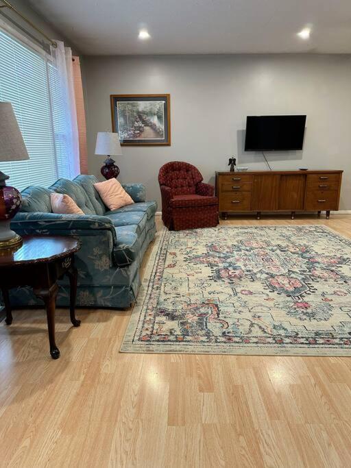 Вилла The Lincoln Street Landing Hillsboro Экстерьер фото