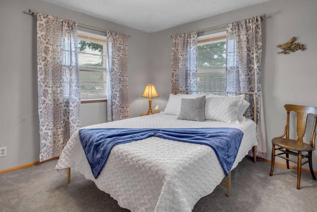 Вилла The Lincoln Street Landing Hillsboro Экстерьер фото